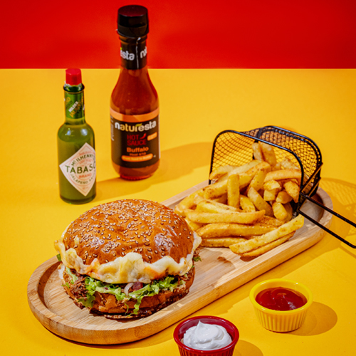 Birria burger ət ilə