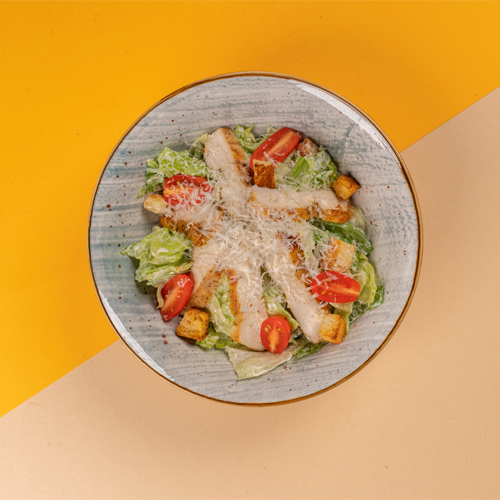 Caesar salad with chicken